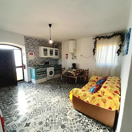 Bali Tropicana One Bedroom Flat T1 With Ac Portatil, Garden, Parking Place Apartman *
