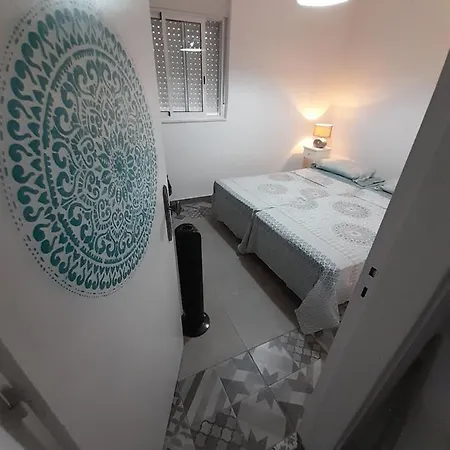 Tropicana One Bedroom Flat T1 With Ac Portatil, Garden And Parking Place Apartment