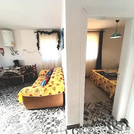 Tropicana One Bedroom Flat T1 With Ac Portatil, Garden And Parking Place *