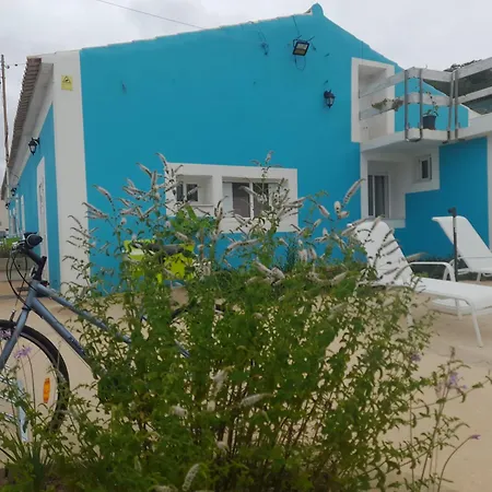 Tropicana One Bedroom Flat T1 With Ac Portatil, Garden And Parking Place Apartment Albufeira