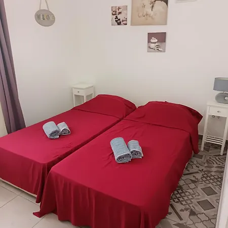 Bali Tropicana One Bedroom Flat T1 With Ac Portatil, Garden, Parking Place *
