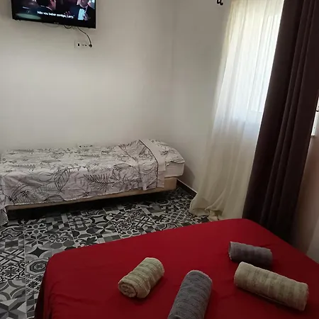 Bali Tropicana One Bedroom Flat T1 With Ac Portatil, Garden, Parking Place * アルブフェイラ
