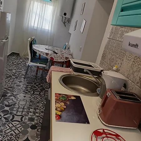 Bali Tropicana One Bedroom Flat T1 With Ac Portatil, Garden, Parking Place アパート アルブフェイラ