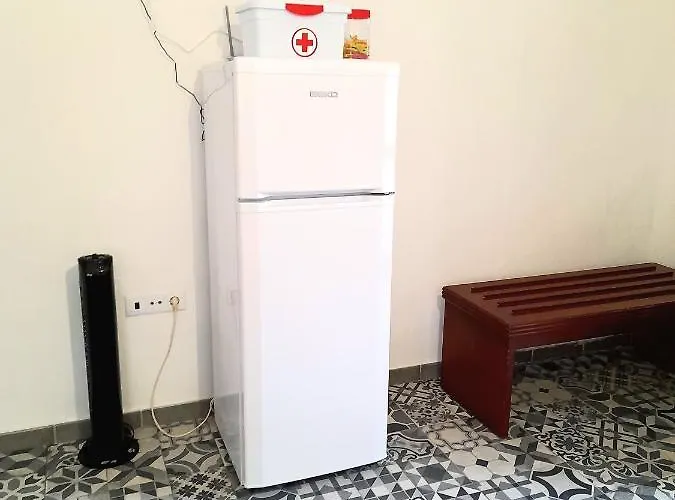 Tropicana One Bedroom Flat T1 With Ac Portatil, Garden And Parking Place