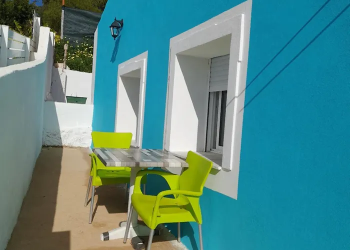 Tropicana One Bedroom Flat T1 With Ac Portatil, Garden And Parking Place Albufeira