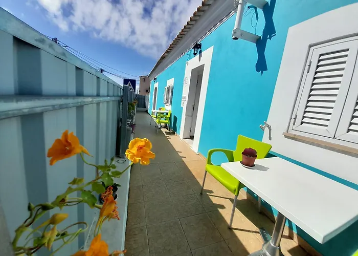 Tropicana One Bedroom Flat T1 With Ac Portatil, Garden And Parking Place